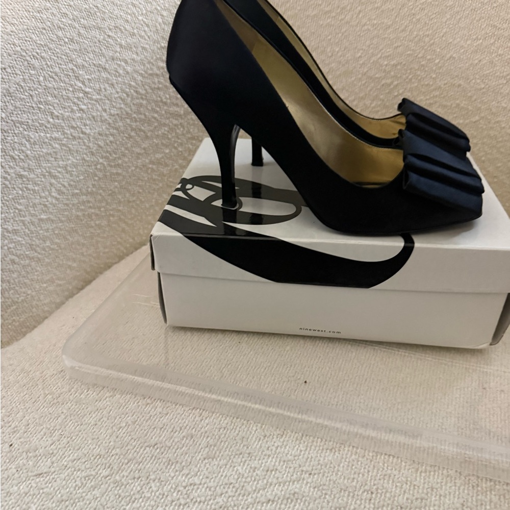 Nine West Black Satin High Heel Pumps with Bow Accent